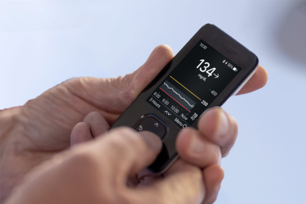 Dexcom G7 ընդունիչ գնել, Dexcom G7 շաքարախտի համար, Dexcom G7 ինքնուրույն սարք, Dexcom G7 շաքարի մոնիտորինգ, գլյուկոզայի մակարդակի վերահսկում, Dexcom G7 համակարգ, Dexcom G7 գին, Med24.am